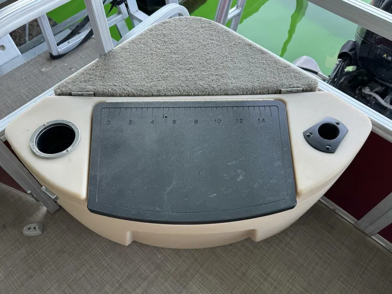 Slide: The Image of Sun Tracker Fishin' Barge 20DLX 2019 - 5985602