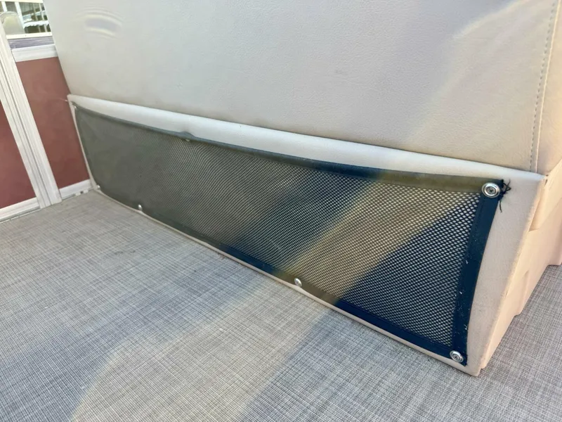 Slide: The Image of Sun Tracker Fishin' Barge 20DLX 2019 - 5985613