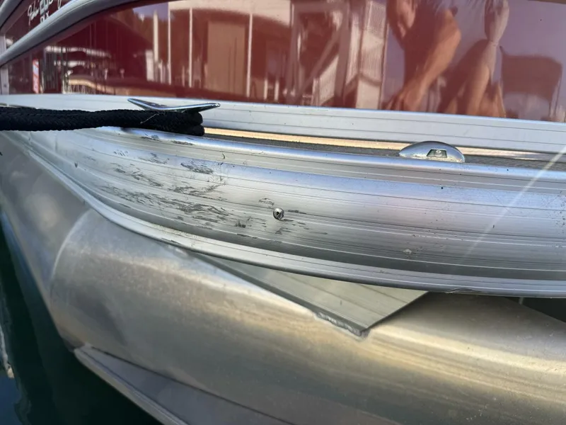 Slide: The Image of Sun Tracker Fishin' Barge 20DLX 2019 - 5985618