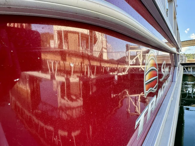 Slide: The Image of Sun Tracker Fishin' Barge 20DLX 2019 - 5985622