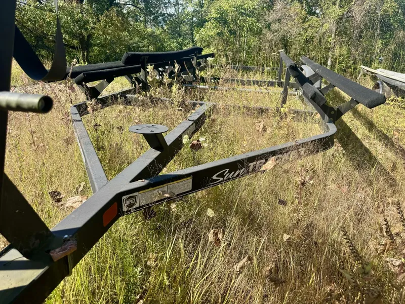 Slide: The Image of Sun Tracker Fishin' Barge 20DLX 2019 - 5985634