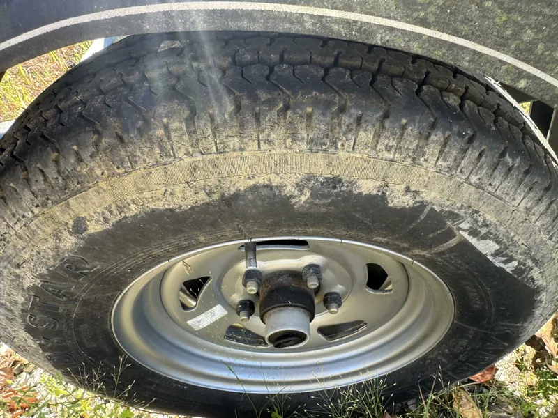 Slide: The Image of Sun Tracker Fishin' Barge 20DLX 2019 - 5985637