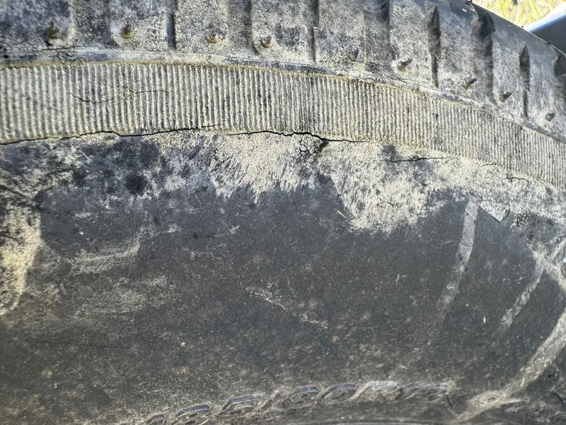 Slide: The Image of Sun Tracker Fishin' Barge 20DLX 2019 - 5985639