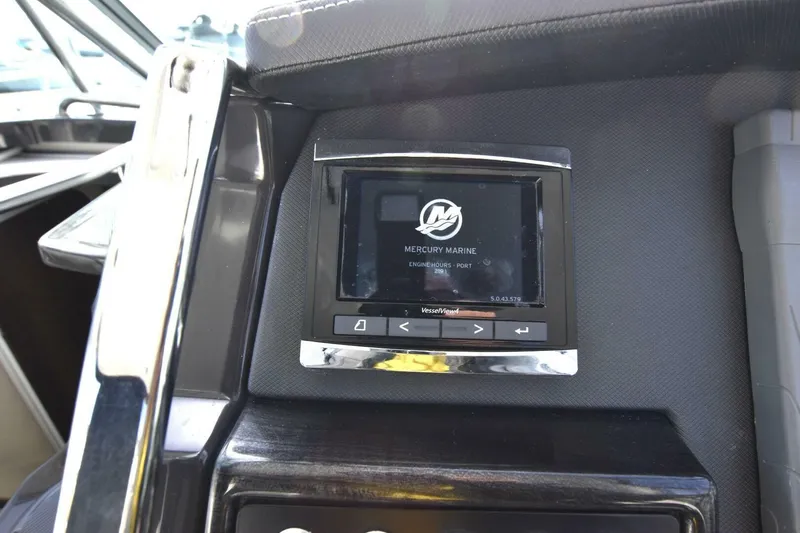 Slide: The Image of Monterey 355 Sport Yacht 2017 - 5889907