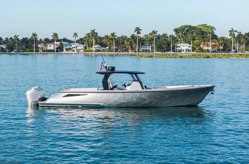 Slide: The Image of Wajer Center Console 2025 - 5889909