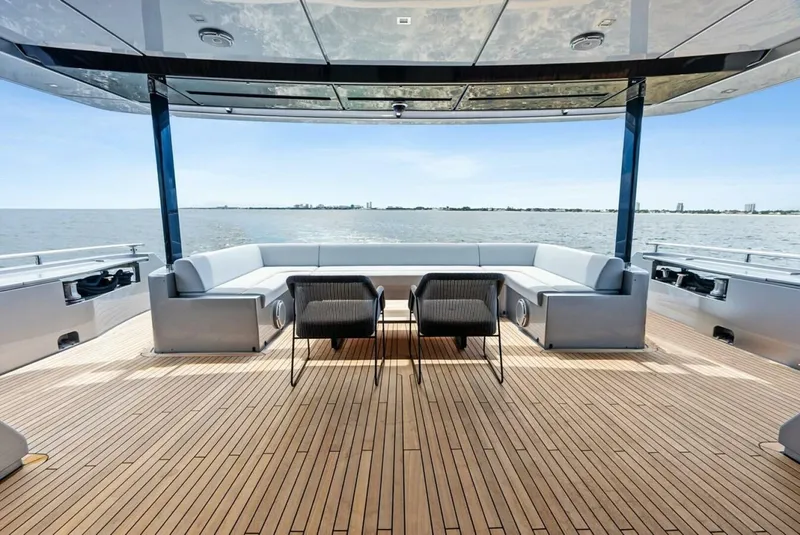 Slide: The Image of Riva Dolcevita 2023 - 5890011