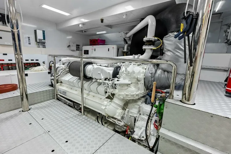 Slide: The Image of Riva Dolcevita 2023 - 5890038