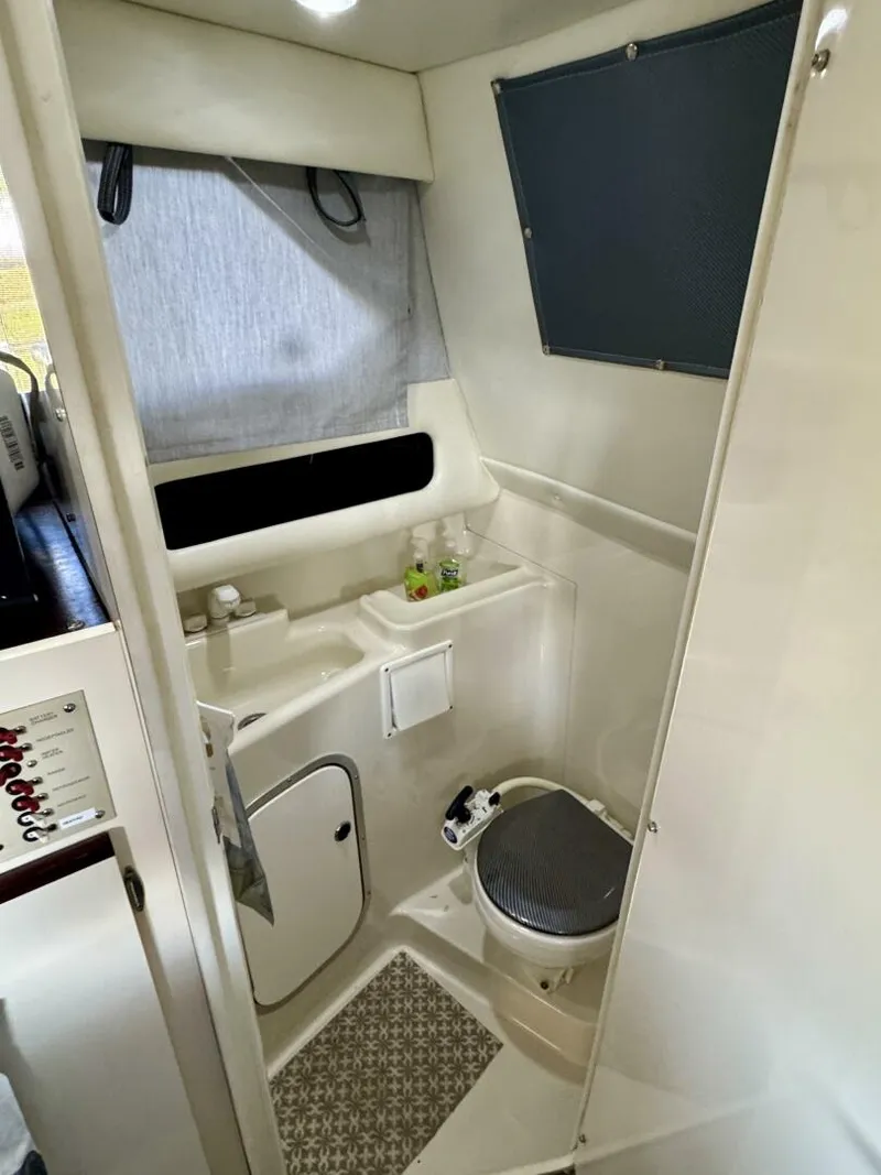 Slide: The Image of Bayliner 2859 Ciera Express 1997 - 5974008