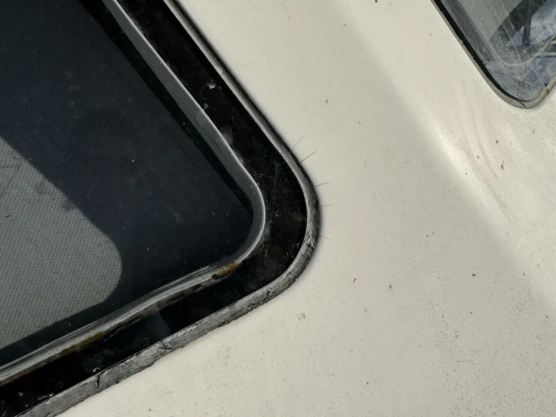 Slide: The Image of Bayliner 2859 Ciera Express 1997 - 5974046