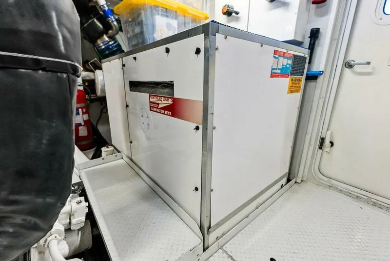 Slide: The Image of Westship Raised Pilothouse Motor Yacht 1997 - 5890213