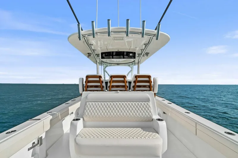 Slide: The Image of Valhalla Boatworks V 33 (27) - 5890804