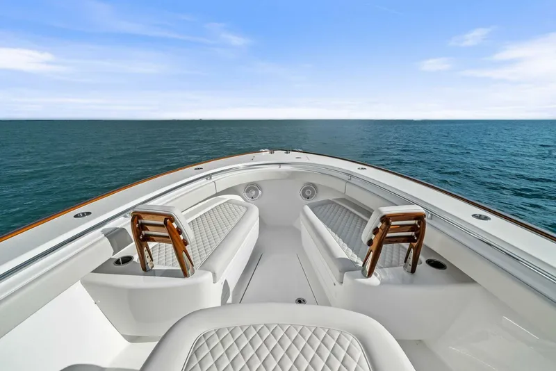 Slide: The Image of Valhalla Boatworks V 33 (50) - 5890827