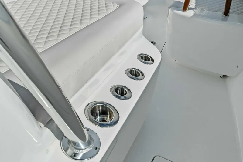 Slide: The Image of Valhalla Boatworks V 33 (51) - 5890828