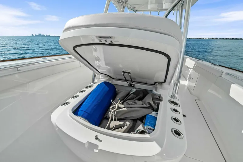 Slide: The Image of Valhalla Boatworks V 33 (55) - 5890832