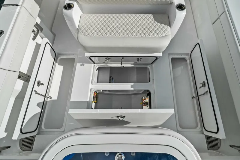 Slide: The Image of Valhalla Boatworks V 33 (36) - 5890813