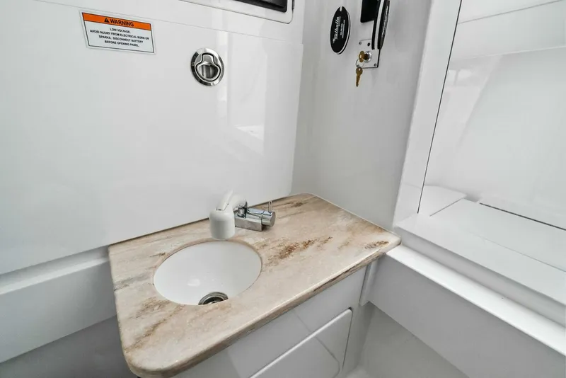 Slide: The Image of Valhalla Boatworks V 33 (65) - 5890842