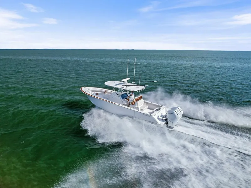 Slide: The Image of Valhalla Boatworks V 33 (16) - 5890793