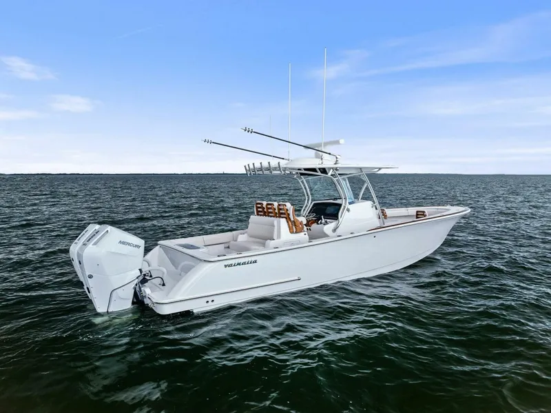 Slide: The Image of Valhalla Boatworks V 33 (3) - 5890780