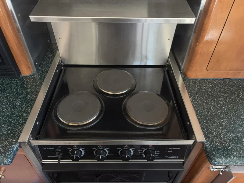 Slide: The Image of Carver 530 Voyager Pilothouse 1999 - 5890869