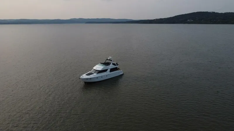 Slide: The Image of Carver 530 Voyager Pilothouse 1999 - 5890906