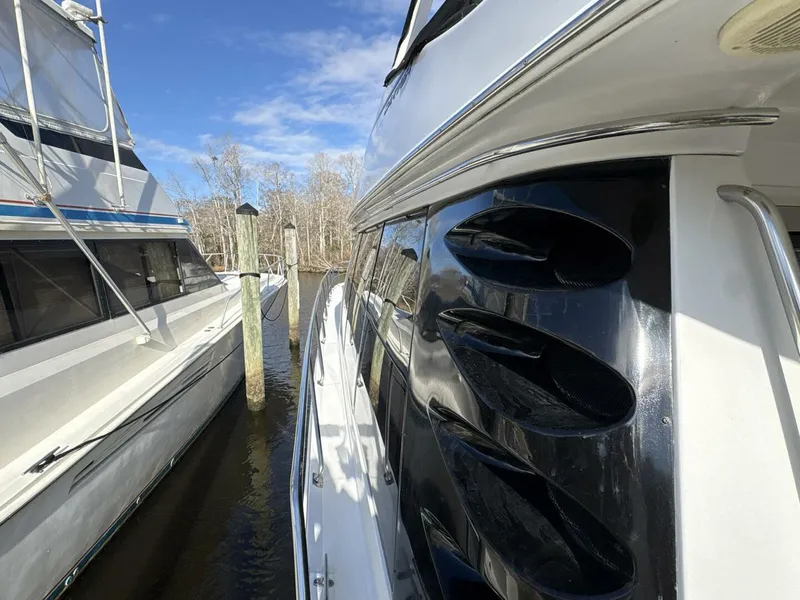 Slide: The Image of Carver Yachts 530 Voyager Pilothouse 1999 - 5890855