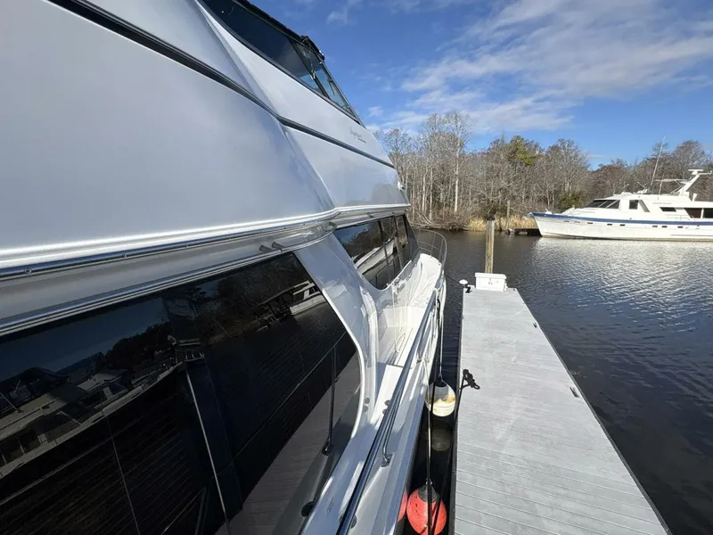Slide: The Image of Carver Yachts 530 Voyager Pilothouse 1999 - 5890857