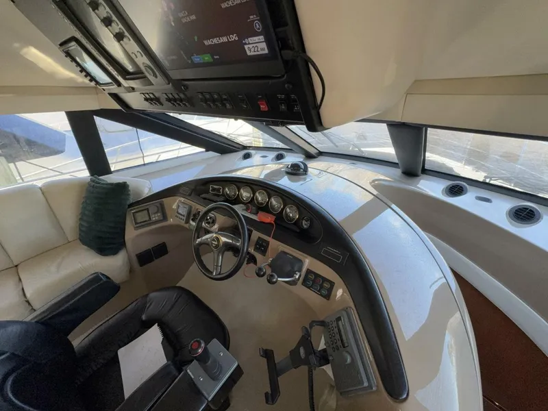 Slide: The Image of Carver Yachts 530 Voyager Pilothouse 1999 - 5890876