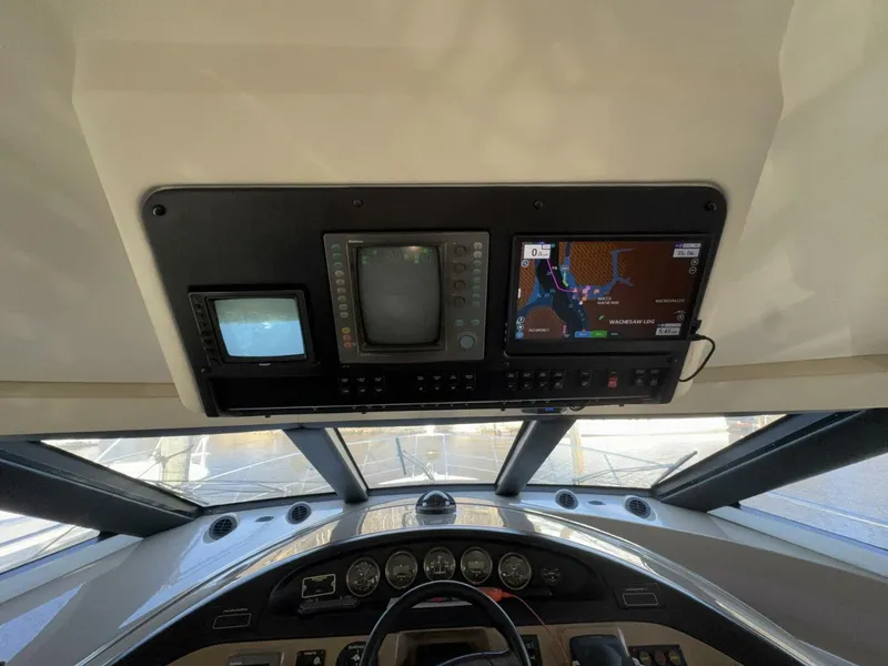 Slide: The Image of Carver Yachts 530 Voyager Pilothouse 1999 - 5890877