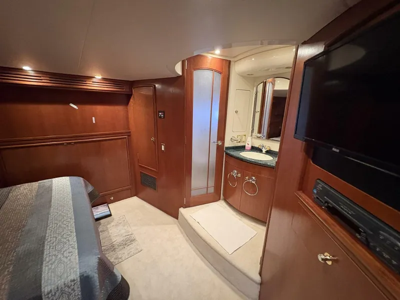 Slide: The Image of Carver Yachts 530 Voyager Pilothouse 1999 - 5890880