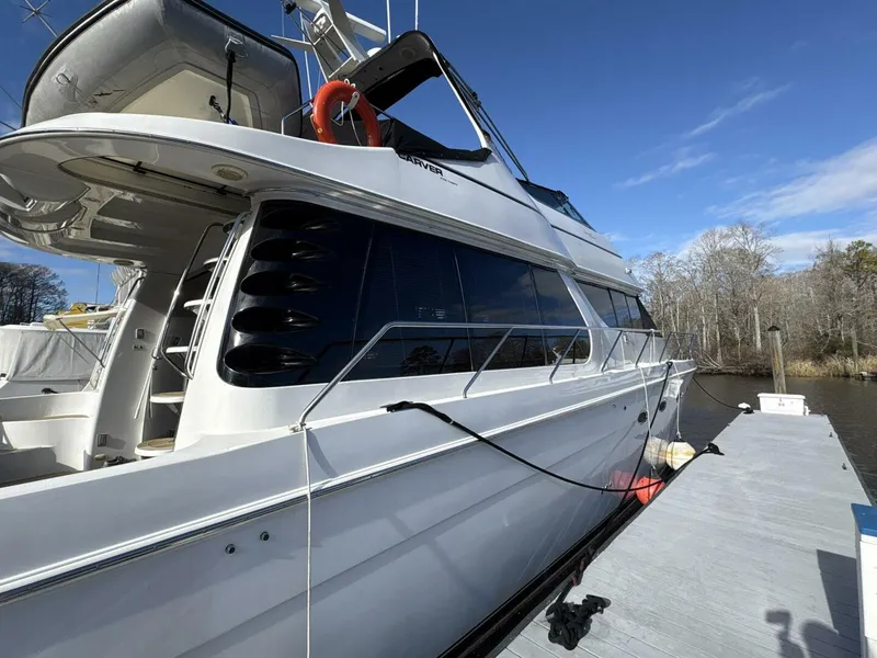 Slide: The Image of Carver Yachts 530 Voyager Pilothouse 1999 - 5890848