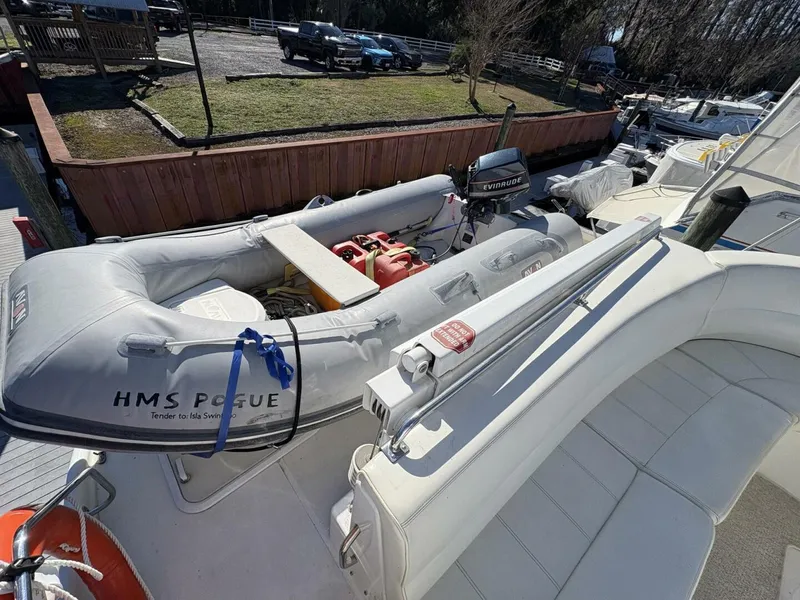 Slide: The Image of Carver Yachts 530 Voyager Pilothouse 1999 - 5890897