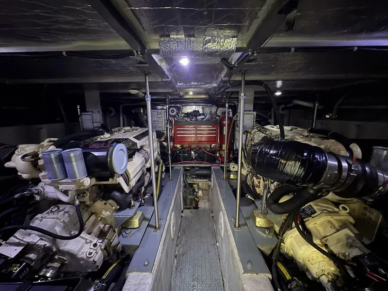 Slide: The Image of Carver Yachts 530 Voyager Pilothouse 1999 - 5890900