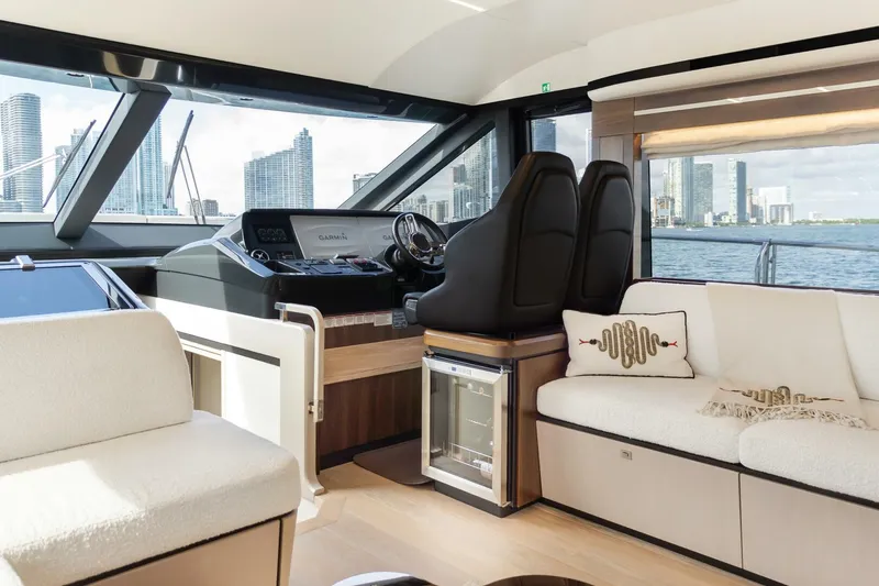 Slide: The Image of Absolute 58 Fly 2019 - 5890439