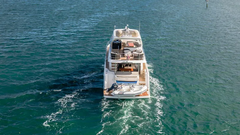 Slide: The Image of Absolute 58 Fly 2019 - 5890433