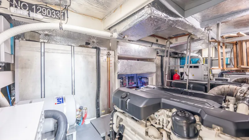 Slide: The Image of Absolute 58 Fly 2019 - 5971806