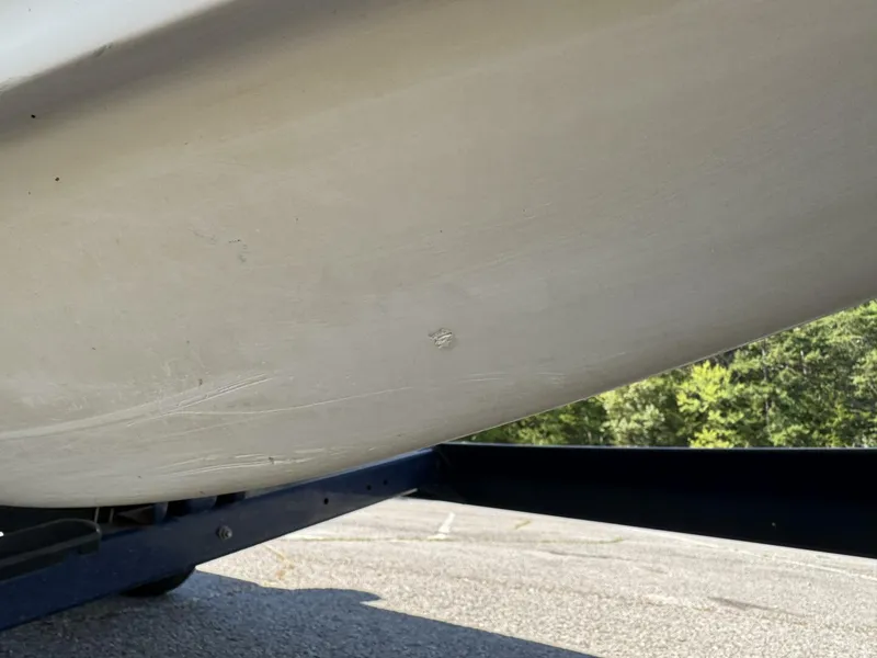 Slide: The Image of Sea Ray 215 Express Cruiser 1999 - 5985795