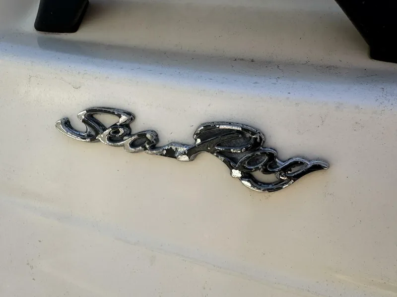 Slide: The Image of Sea Ray 215 Express Cruiser 1999 - 5985752