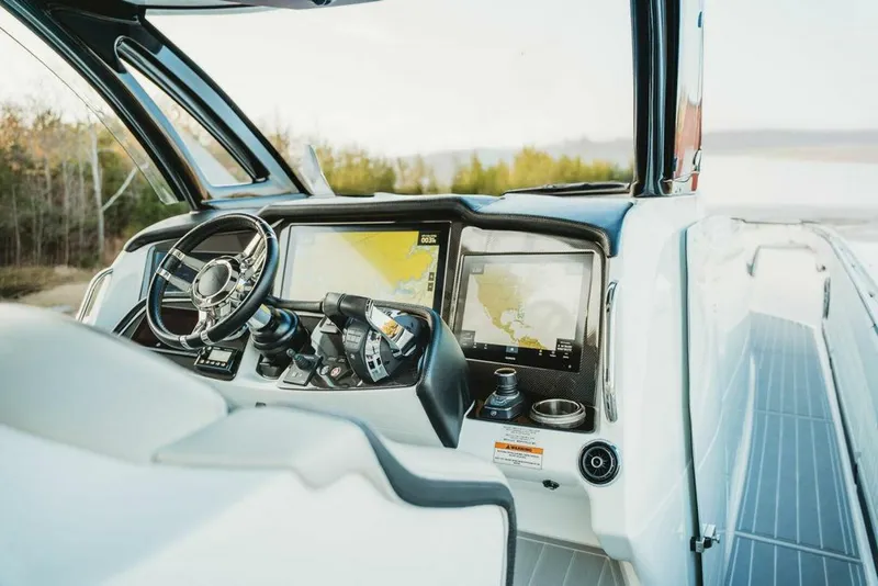 Slide: The Image of MTI V57 2018 - 5890948