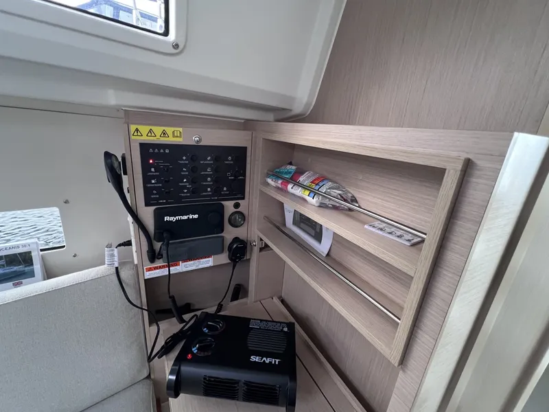 Slide: The Image of Beneteau 30.1 2024 - 6067904