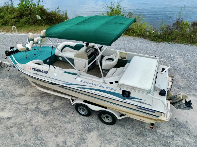 Slide: The Image of Sun Tracker Party Deck 21 2002 - 5987832