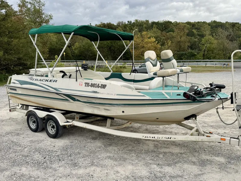 Slide: The Image of Sun Tracker Party Deck 21 2002 - 5987844