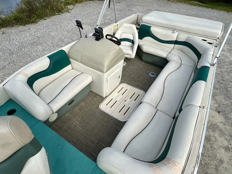 Slide: The Image of Sun Tracker Party Deck 21 2002 - 5987858