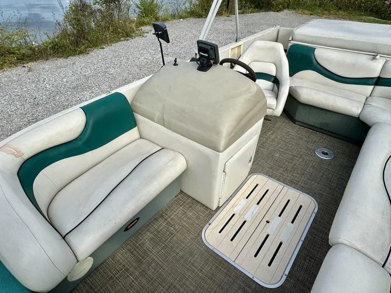 Slide: The Image of Sun Tracker Party Deck 21 2002 - 5987860