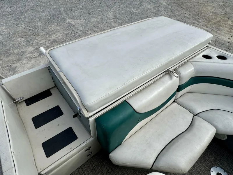 Slide: The Image of Sun Tracker Party Deck 21 2002 - 5987879