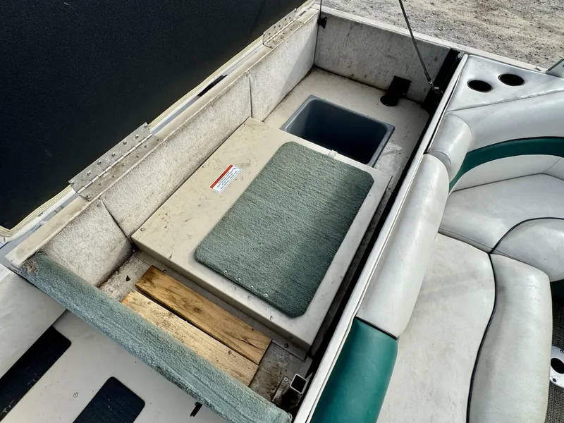 Slide: The Image of Sun Tracker Party Deck 21 2002 - 5987888