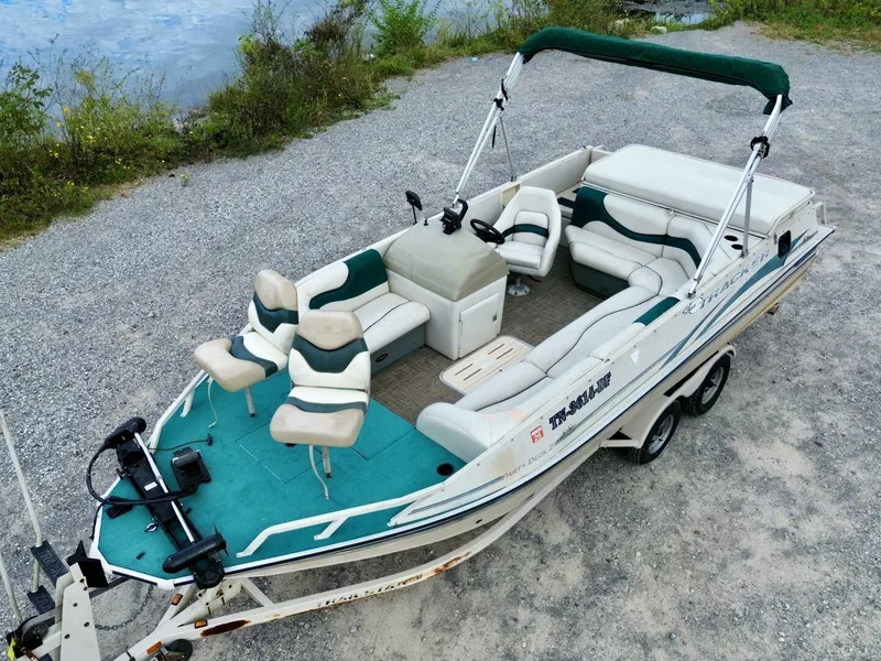 Slide: The Image of Sun Tracker Party Deck 21 2002 - 5987828