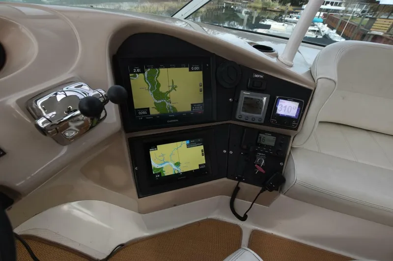 Slide: The Image of Carver Yachts 46 Voyager 2006 - 5891512