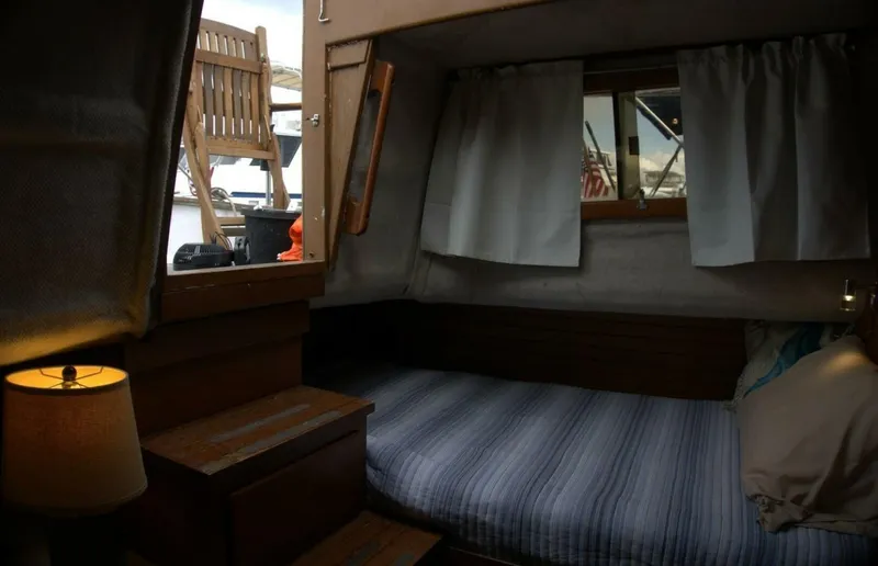 Slide: The Image of Marine Trader 34 Double Cabin 1991 - 5891610
