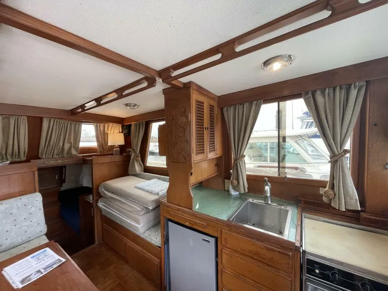 Slide: The Image of Marine Trader 34 Double Cabin 1991 - 5891641