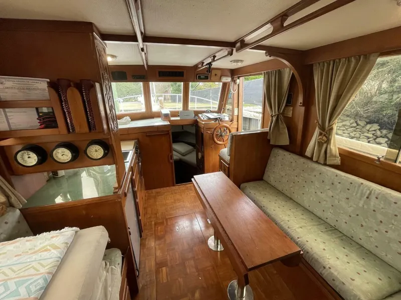 Slide: The Image of Marine Trader 34 Double Cabin 1991 - 5891649